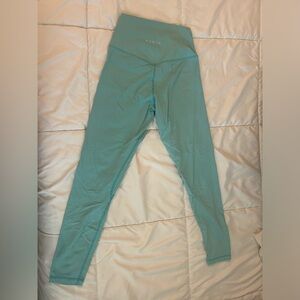 NVGTN Athletic Leggings